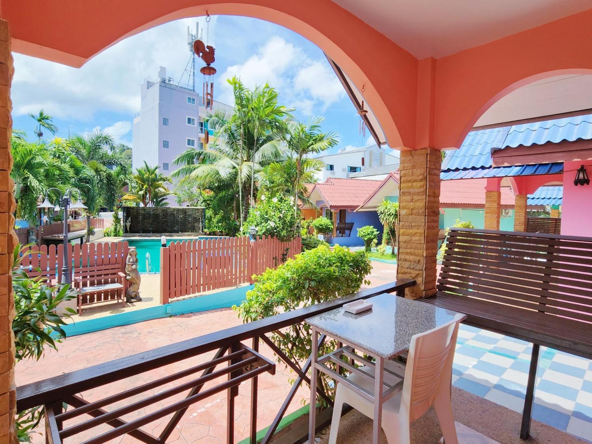 צ'אלונג Phaithong Sotel Resort מראה חיצוני תמונה