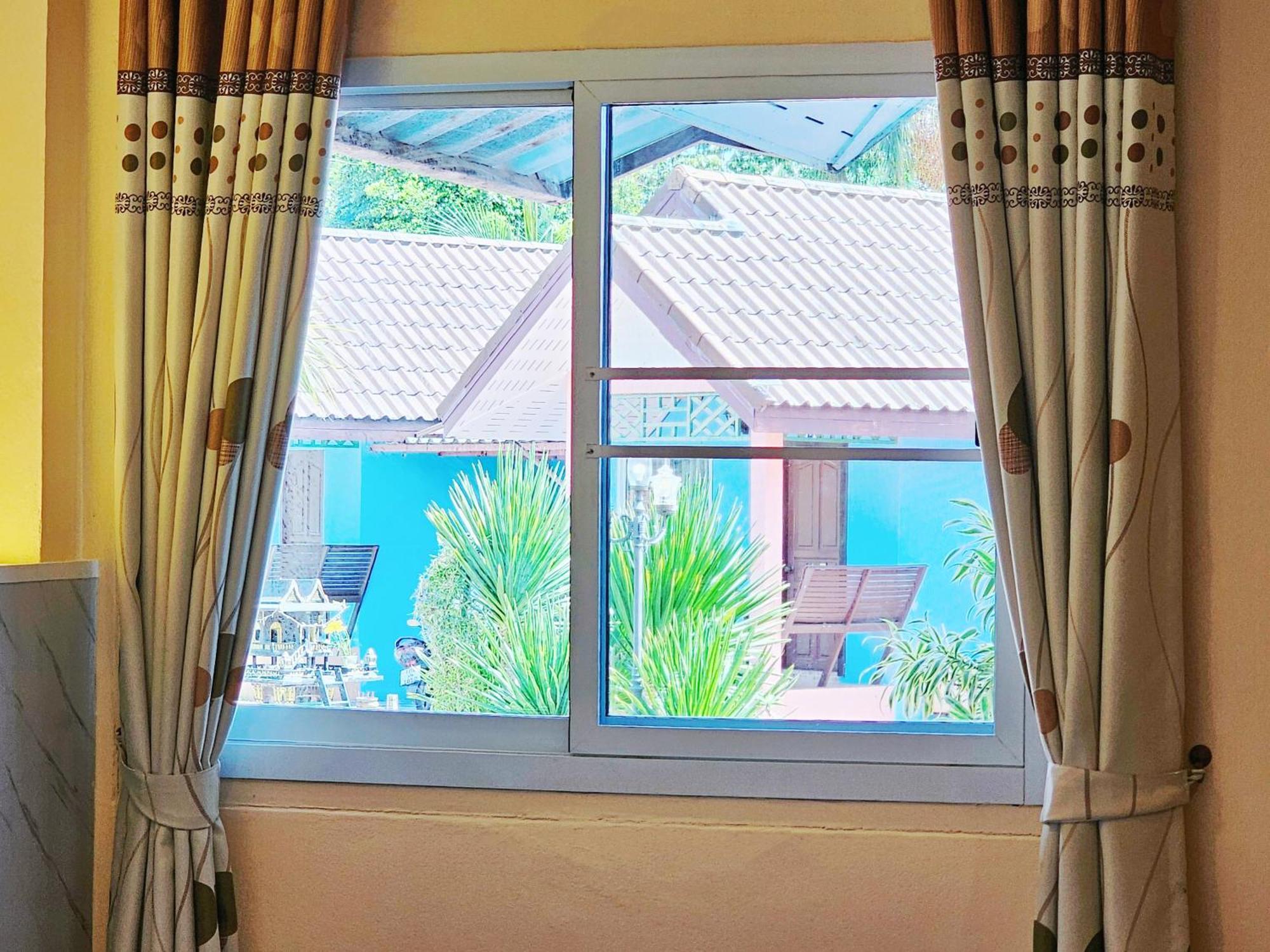 צ'אלונג Phaithong Sotel Resort מראה חיצוני תמונה