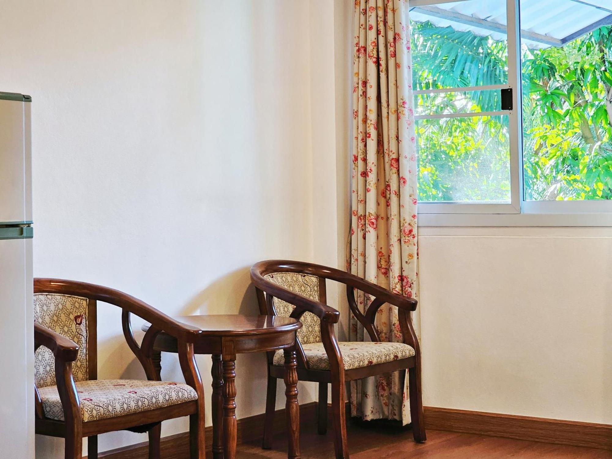 צ'אלונג Phaithong Sotel Resort מראה חיצוני תמונה